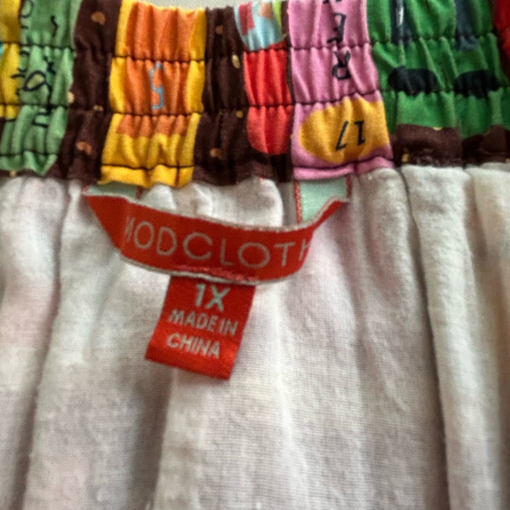 Colorful Book Print Women's Skirt - Picture 4 of 11